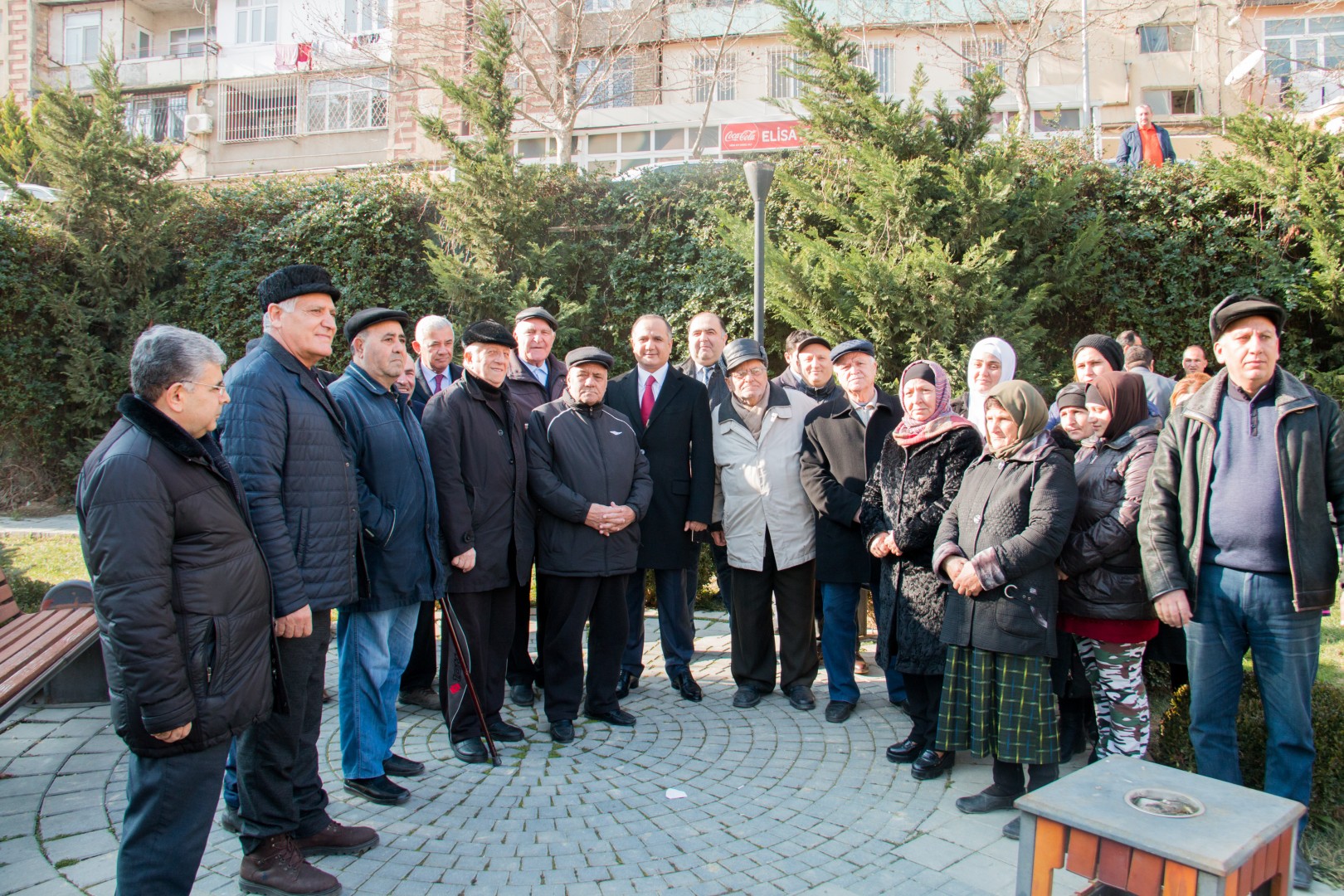 Kamaləddin Qafarovun seçicilərlə görüşləri davam edir