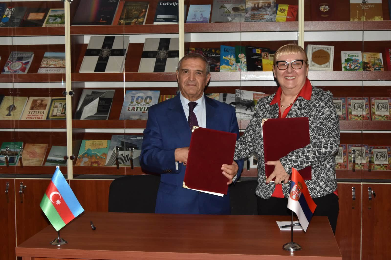Milli Kitabxanada əməkdaşlığa dair Memorandumun imzalanması mərasimi keçirilib
