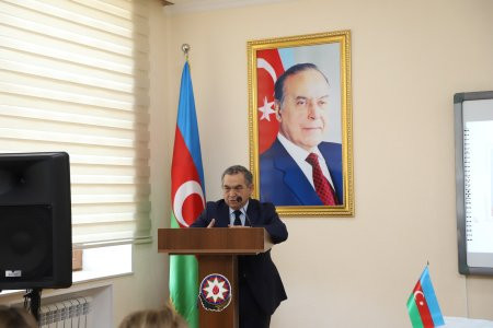 Bitki mühafizəsi sahəsinin tanınmış alimi Elçin Xəlilovun yubiley tədbiri keçirilib