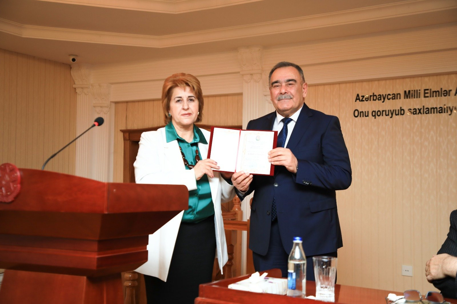 AMEA-nın Gəncə bölməsində professor İbrahim Cəfərovun 70 illik yubileyi keçirilib