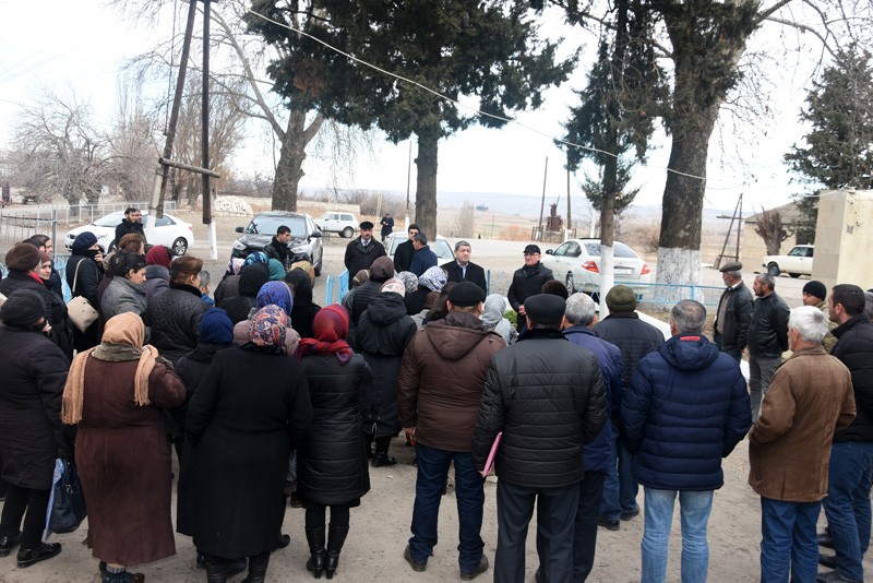 Nizami Cəfərov Ağstafa rayonu Poylu qəsəbəsi Kolxəlfəli və Pirili kəndlərinin seçiciləri ilə görüşdü