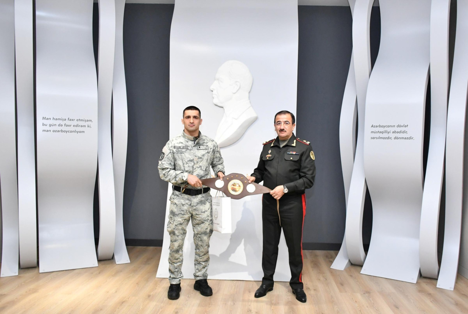 ƏDLİYYƏ İŞÇİLƏRİ İDMAN ARENASINDA DA AZƏRBAYCANI LAYİQİNCƏ TƏMSİL EDİR