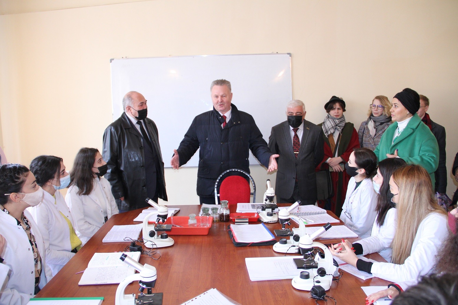 Rusiyanın Sankt-Peterburq Dövlət Baytarlıq Təbabəti Universitetinin nümayəndə heyəti ADAU-nun Baytarlıq təbabəti fakültəsində görüş keçirib