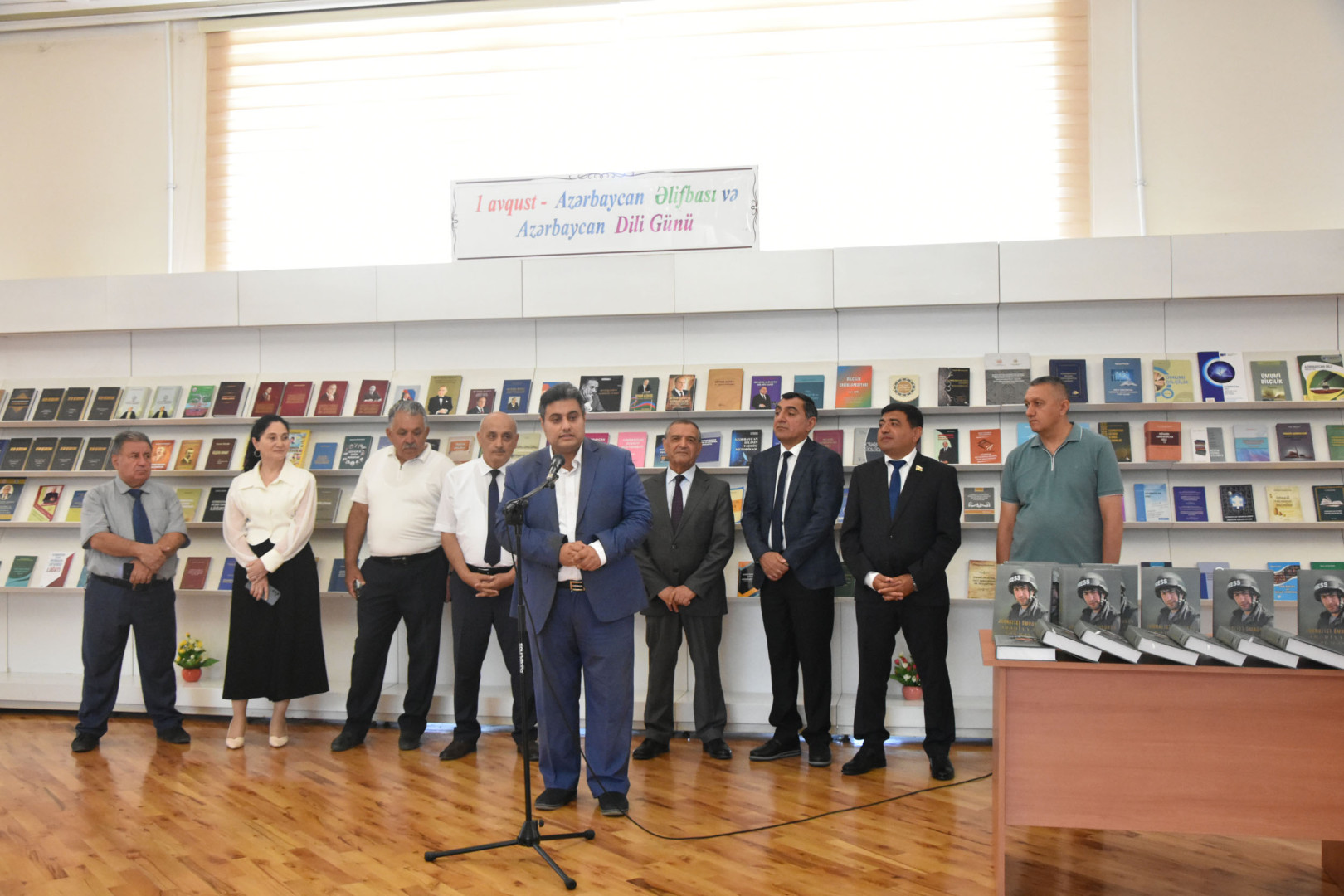 Milli Kitabxanada Azərbaycan əlifbası və Azərbaycan dili günü münasibətilə tədbir keçirilib