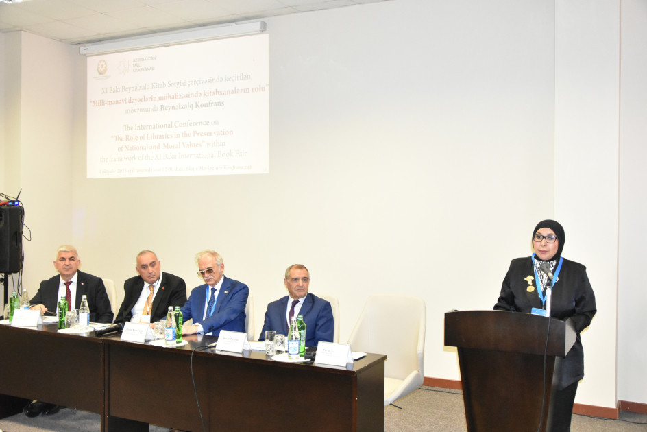 “Milli-mənəvi dəyərlərin mühafizəsində kitabxanaların rolu” mövzusunda beynəlxalq konfrans keçirilib