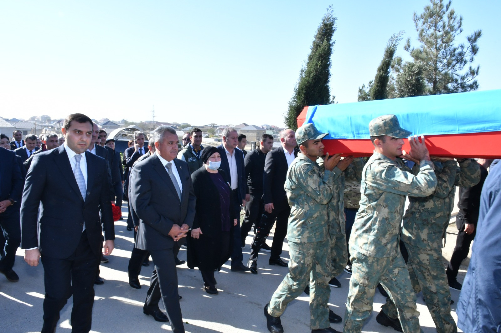 Birinci Qarabağ Müharibəsi şəhidi Abdulla Quliyevin Saray Şəhidlər Xiyabanında dəfn mərasimi keçirilib