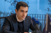 Nazir oğlu ilə əlaqəli şirkət 2 universitetə 1 milyon manatlıq ofis icarəyə verib