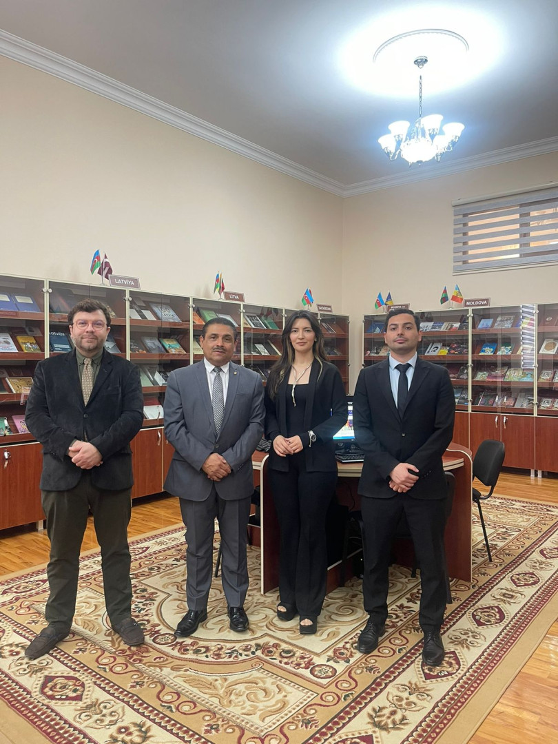 Kolumbiyanın Azərbaycandakı fövqəladə və səlahiyyətli səfiri Luis Fernando Kuartas Ayala Milli Kitabxananın qonağı olub