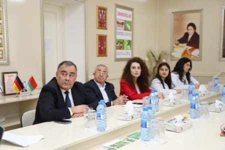 "Pambıq bitkisinin optimal becərmə aqrotexnologiyası" mövzusunda təlim keçirilib