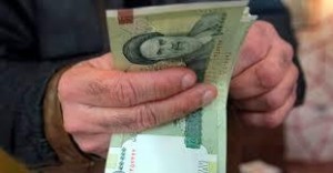 İranda benzinin bahalaşması ilə bağlı təzminat ödəniləcək
