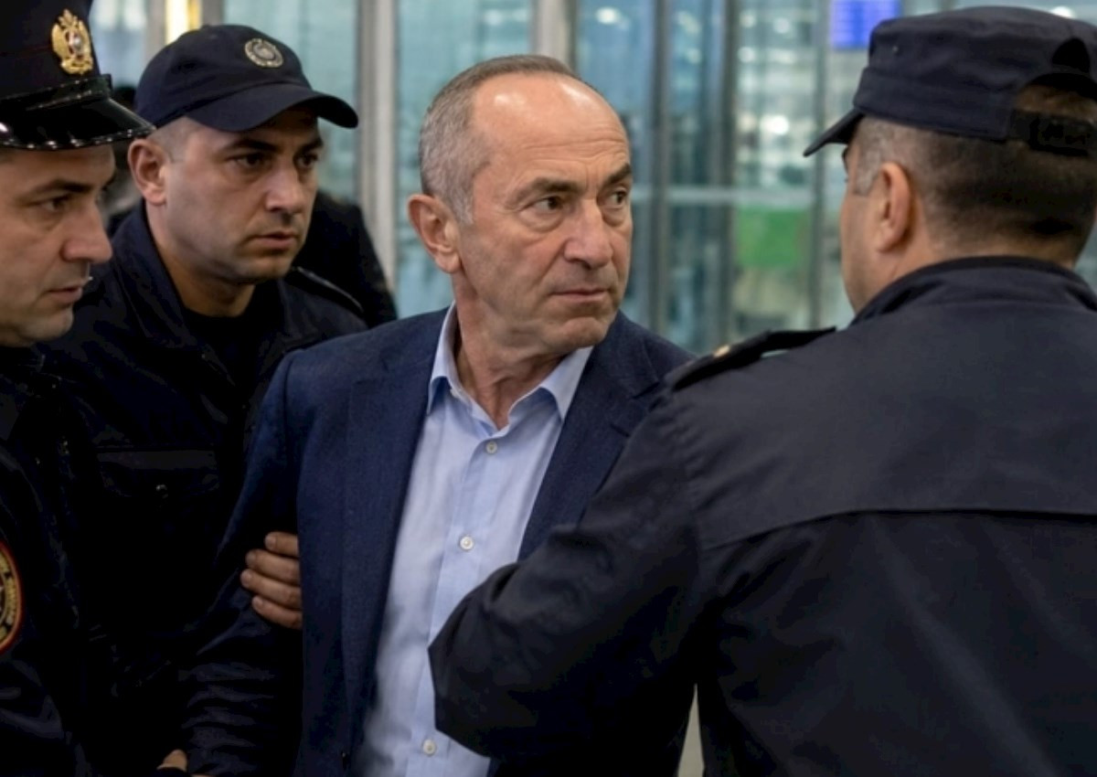 “Sizi kamerada asdırmaq mənə borc olsun, txalar”