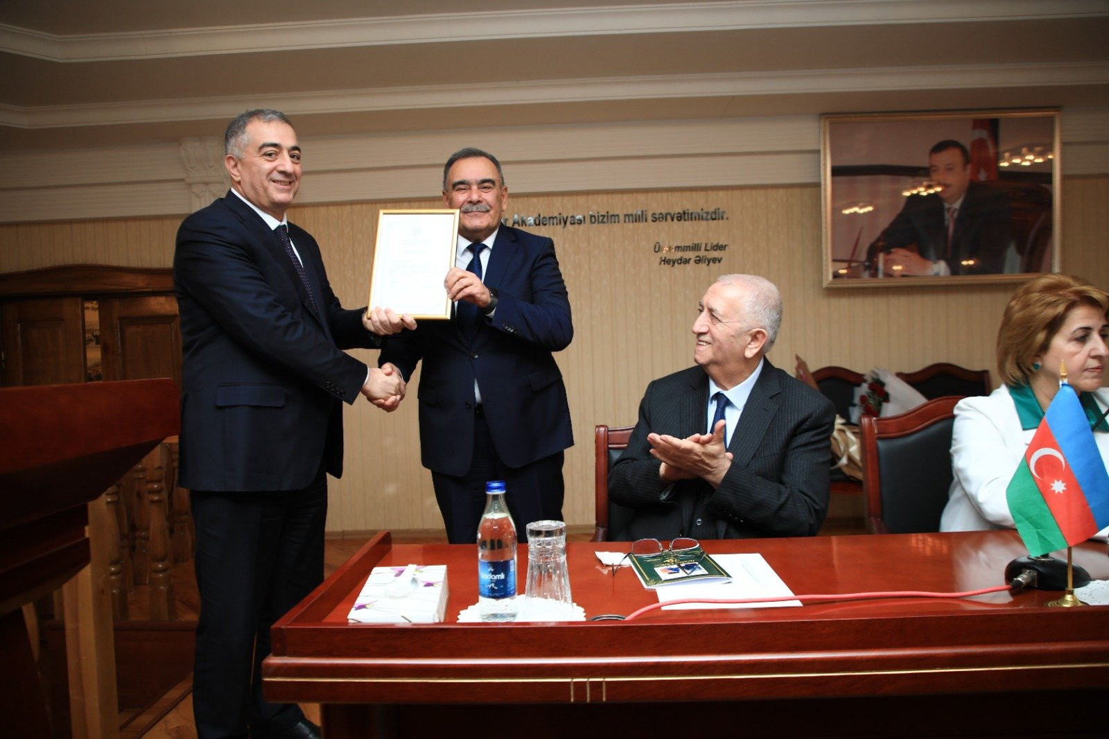 AMEA-nın Gəncə bölməsində professor İbrahim Cəfərovun 70 illik yubileyi keçirilib