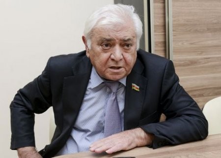 "Qəzet oxuyan yoxdur,dünyada ən az kitab oxuyan millətik"-