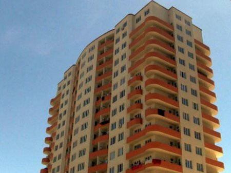 Yeni tikilmiş binalarla bağlı NARAZILIQ ARTIR –