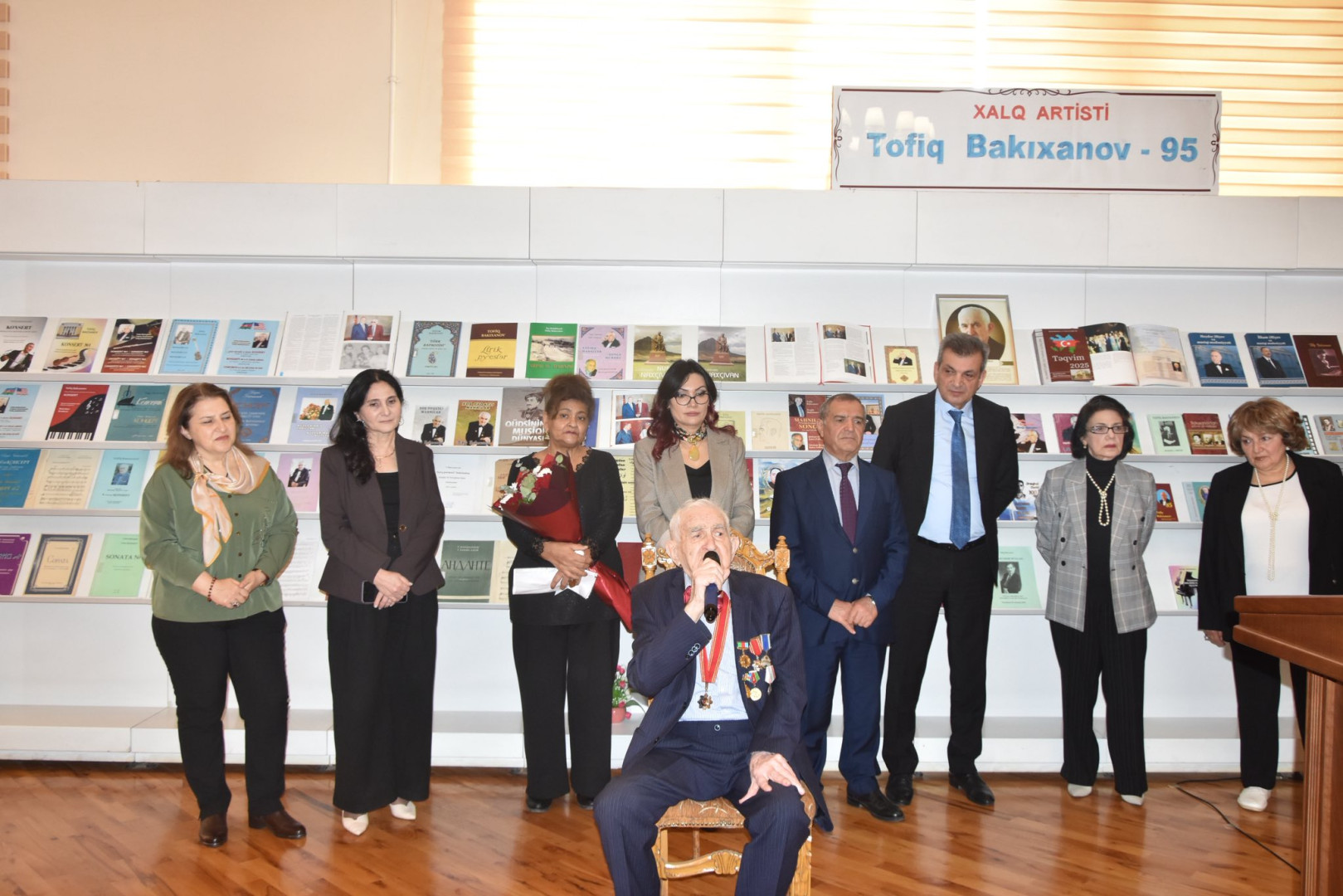 Azərbaycan Milli Kitabxanasında Tofiq Bakıxanovun 95 illik yubileyinə həsr olunmuş tədbir keçirilib