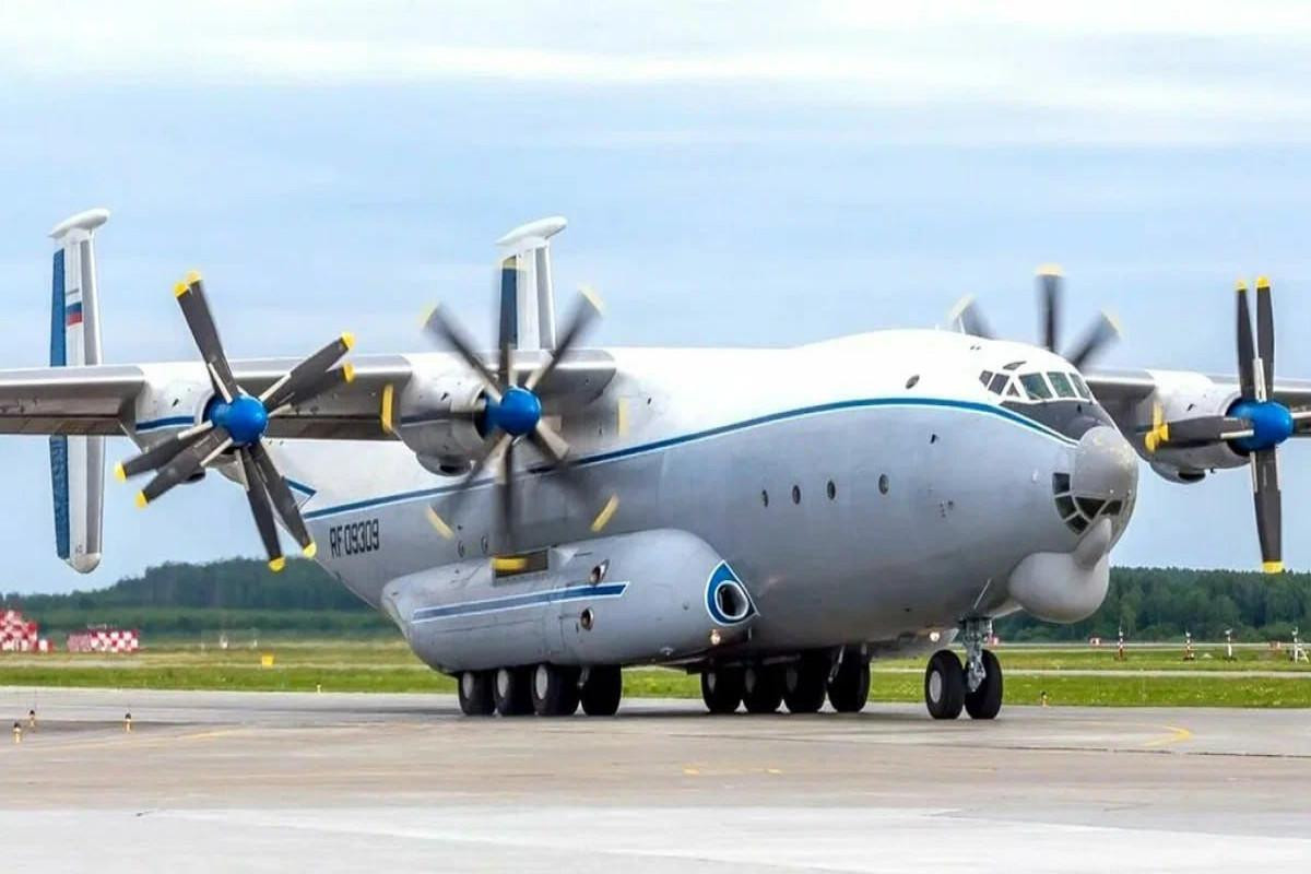 Rusiya Müdafiə Nazirliyinin An-22 təyyarəsi qəzaya uğrayıb