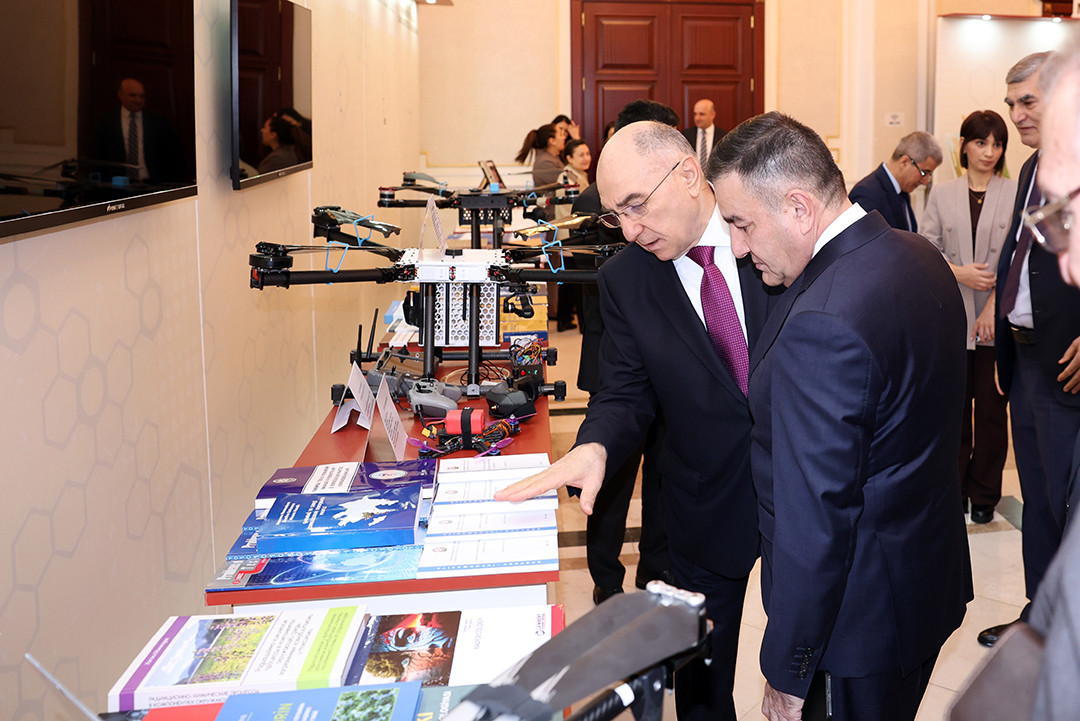 ETN İnformasiya Texnologiyaları İnstitutu elmi nailiyyətlər sərgisində iştirak edib