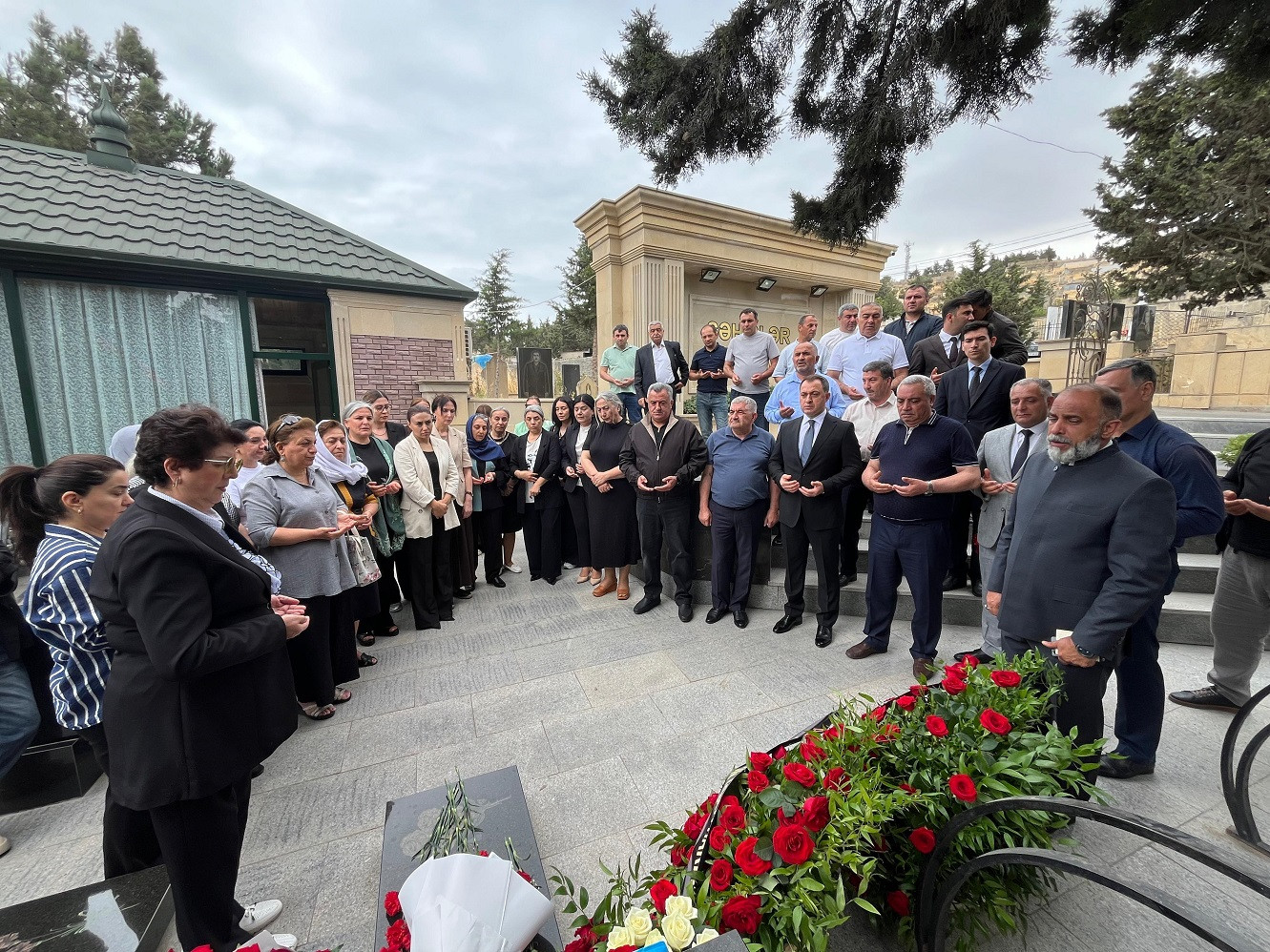 Abşeron rayonunda şəhidlərimiz və onların ailə üzvləri növbəti dəfə ziyarət olunub
