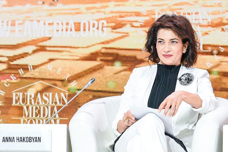 Anna Akopyandan şok: Rusiya düşmənimizdir