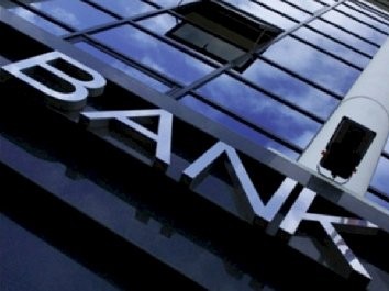 Azərbaycanda bankların iş rejimi bir saat uzadıldı- Səbəb
