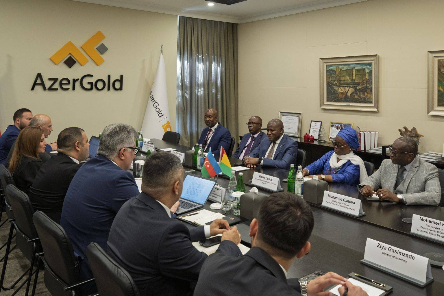 “AzerGold” QSC-də Qvineya Respublikasının planlaşdırma, beynəlxalq əməkdaşlıq və inkişaf naziri ilə görüş keçirilib
