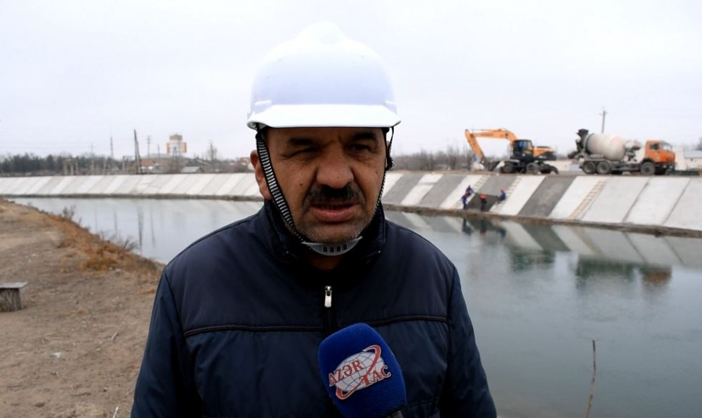 Yuxarı Qarabağ kanalının Bərdə rayonu ərazisindən keçən hissəsində betonlama işləri aparılır-