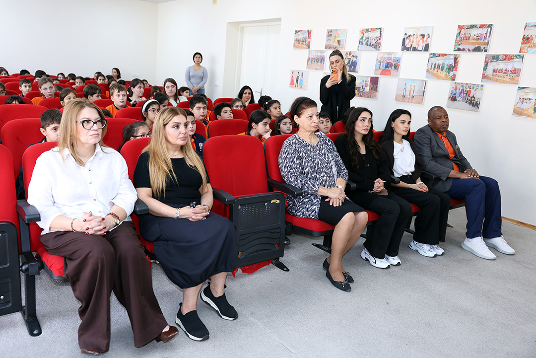 Bakı Beynəlxalq Təhsil Kompleksində süni intellekt və kibertəhlükəsizlik mövzusunda görüş təşkil olunub