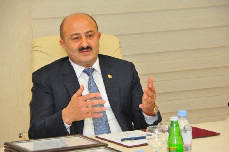 BŞİH-nin keçmiş aparat rəhbərinin həbsi Asif Əsgərovu bitirəcək