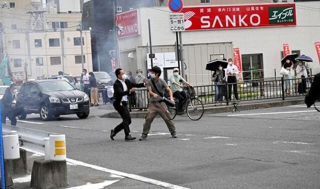 Şinzo Abeni öldürən saxlanıldı