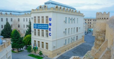 UNEC-ə qarşı SƏRT İTTİHAM : "Universitetin rektoru təkəbbür nümayiş etdirir"
