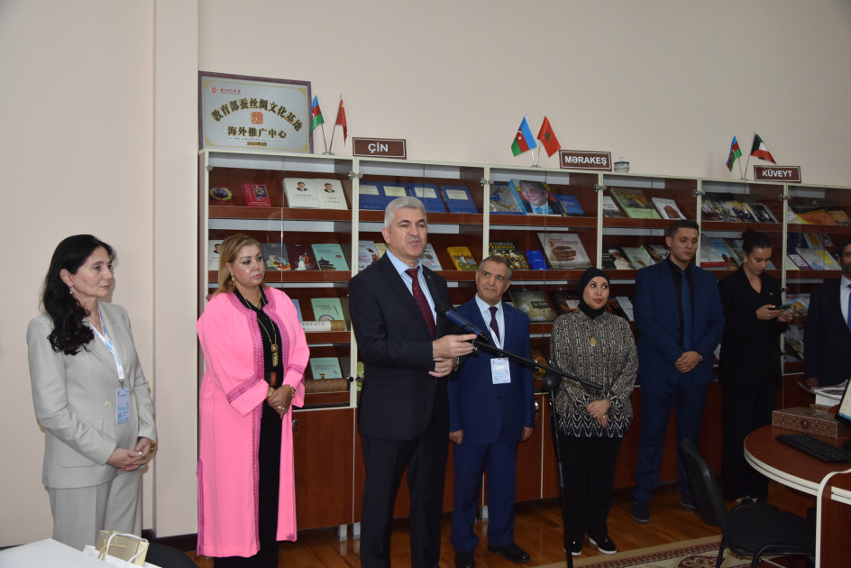 Milli Kitabxanada “Mərakeş və Küveyt ədəbiyyatı guşələrinin” açılış mərasimi keçirilib