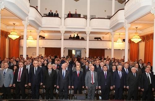 Əflatun Amaşov yenidən MŞ sədri seçilib