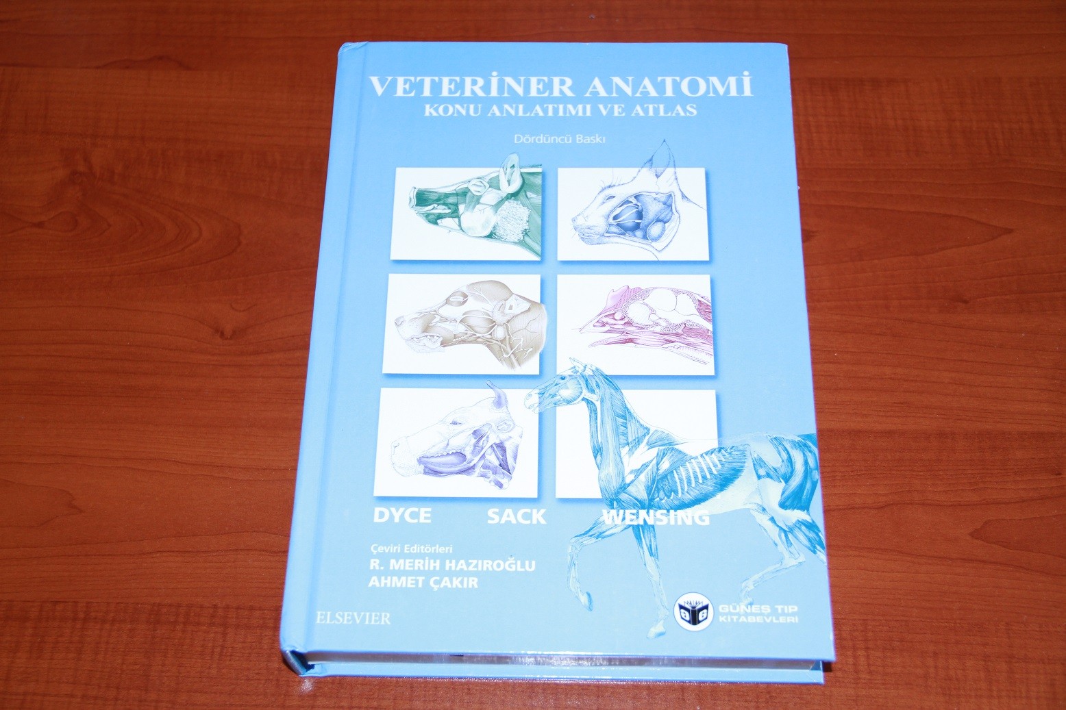 Aqronomluq, baytarlıq və əczaçılıq istiqamətlərində yeni kitablar ADAU-nun kitab fonduna əlavə edilib