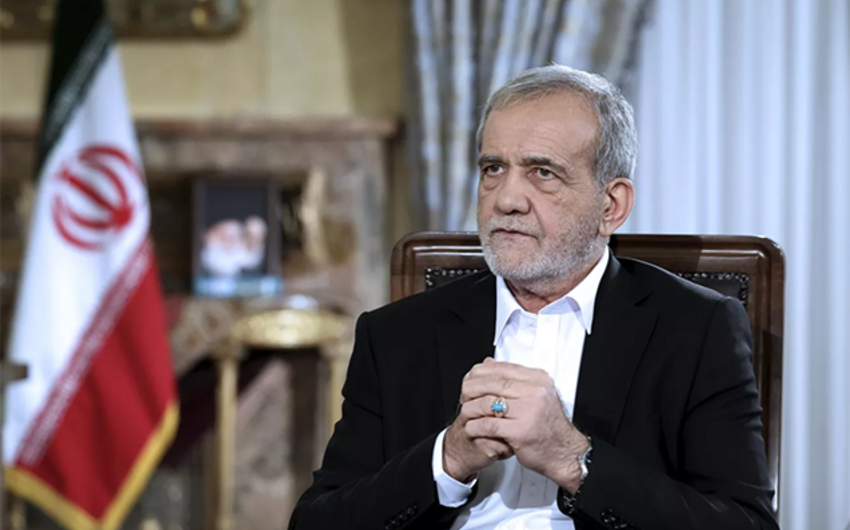 Pezeşkian qonşu ölkələrdən hücumlara görə üzr istədi