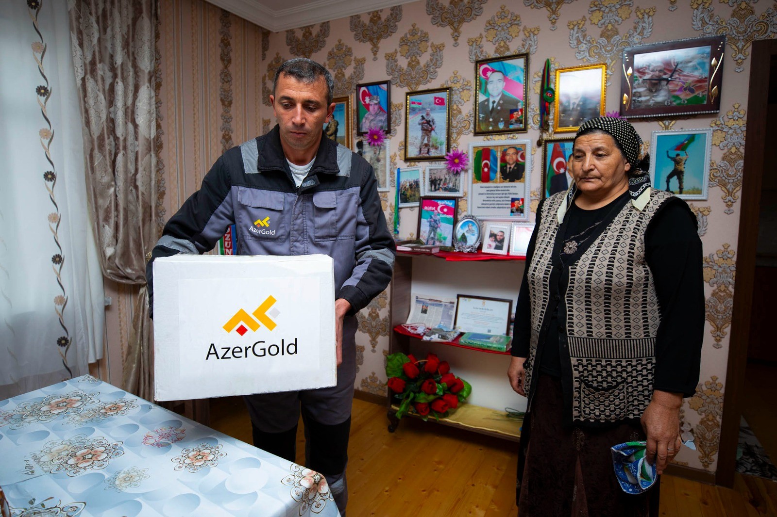 Сотрудники ЗАО «AzerGold» навестили семьи шехидов в Дашкесанском районе