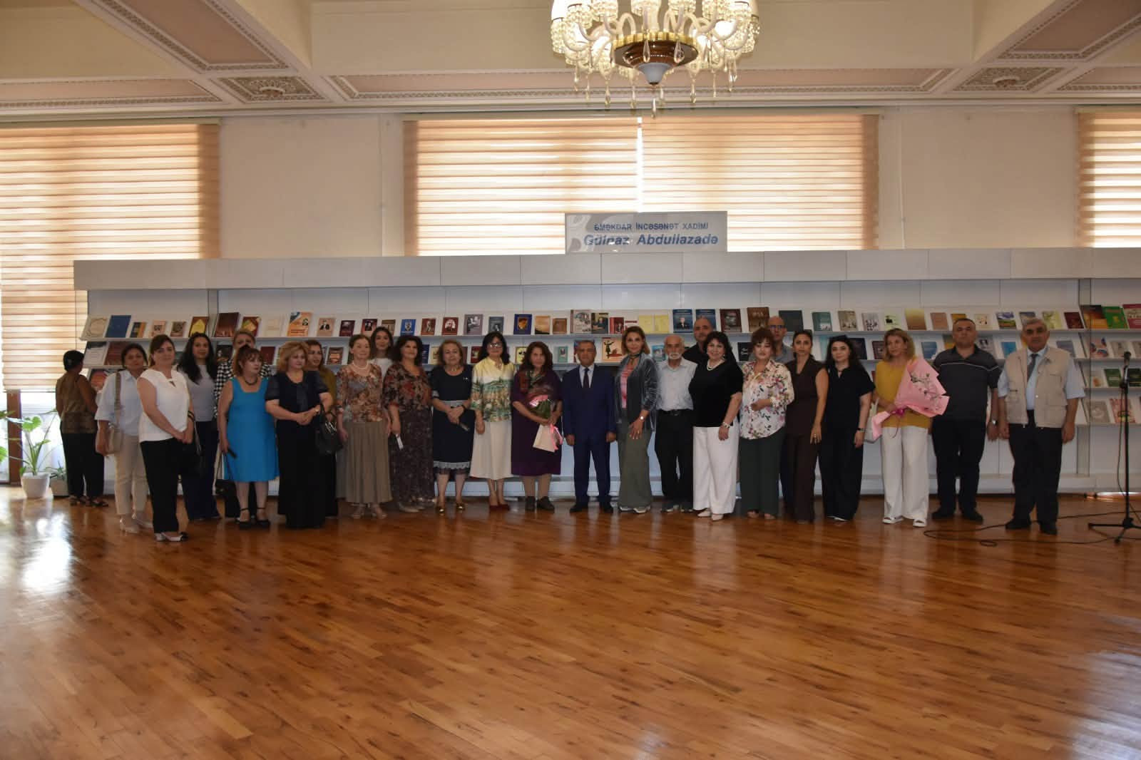 Milli Kitabxanada Bakı Musiqi Akademiyasının elmi-tədqiqat və yaradıcılıq işləri üzrə prorektoru, bəstəkar-musiqişünas, filosof, fəlsəfə elmləri doktoru, professor Gülnaz Abdullazadənin 80 illik yubileyinə həsr olunmuş tədbir keçirilib