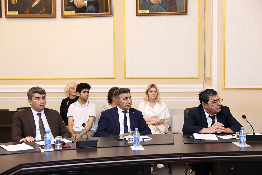 AMEA-da “Rəqəmsal Türkologiya” mövzusunda panel iclas təşkil edilib