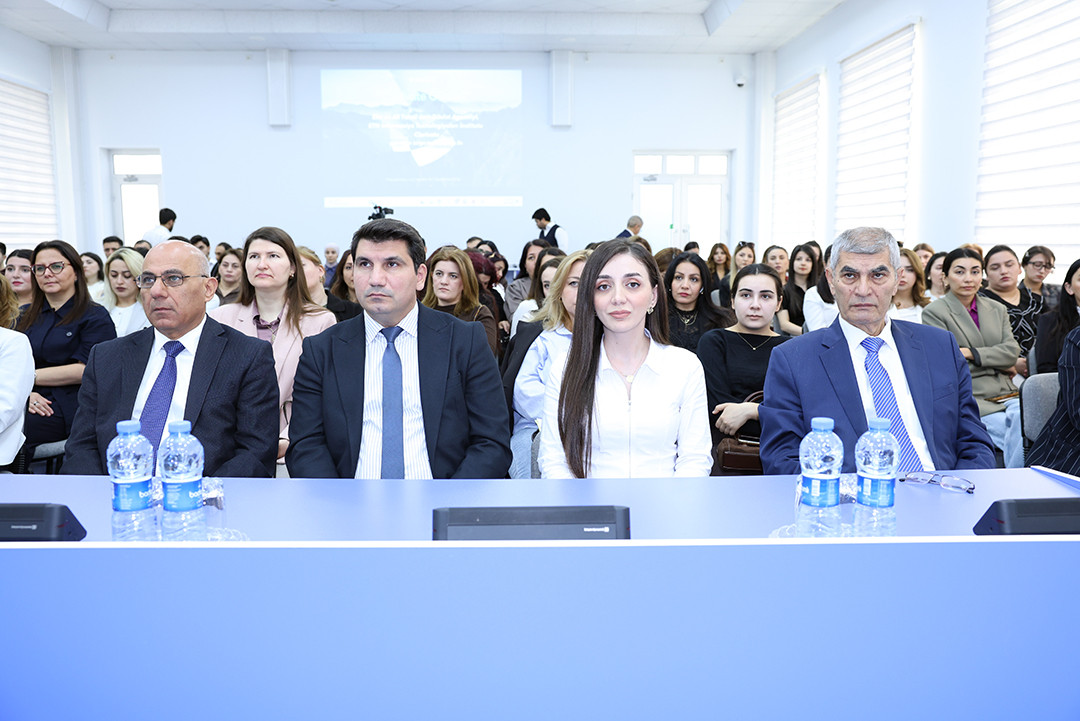 İnformasiya Texnologiyaları İnstitutunda beynəlxalq elmi bazalardan səmərəli istifadə məsələlərinə həsr olunmuş təlim keçirilib