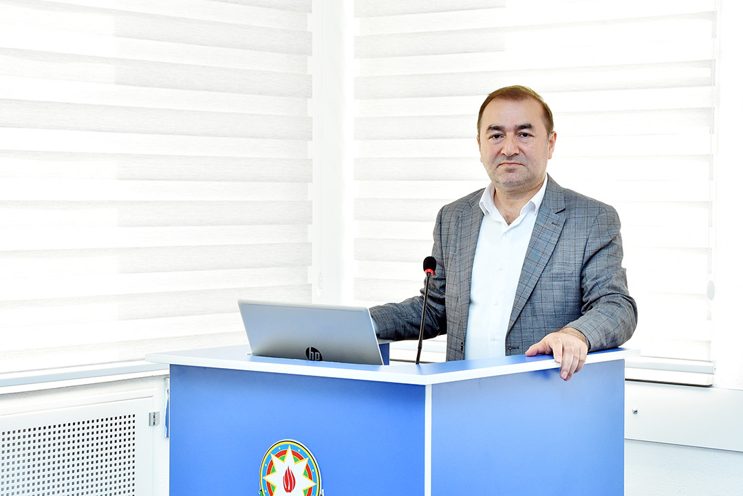 İnstitutda elektron dövlətin kibersuverenliyinə dair elmi-tədqiqat layihəsinin icra vəziyyəti müzakirə olunub