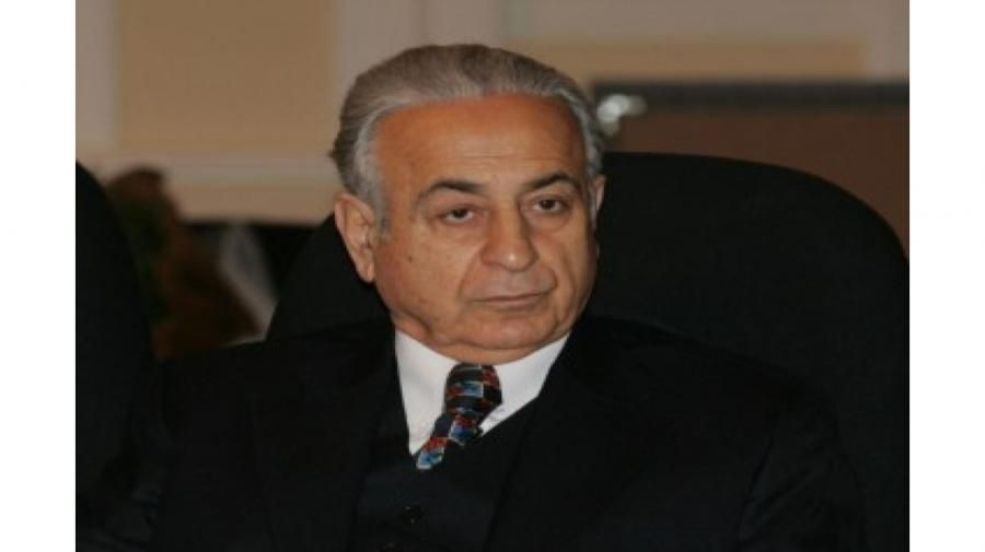 Südeyf İmamverdiyev: “Göstəriş verilir ki, professorlar sertifikat alsınlar, sertifikatları da onların tələbələri hazırlayır...”