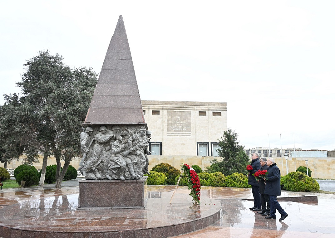 Rusiya Federasiyasının Həştərxan vilayətinin qubernatoru İqor Babuşkin Azərbaycana rəsmi səfərə gəlib