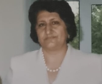 "Bu məktəbdə uşaqlar pulla satılır..." -