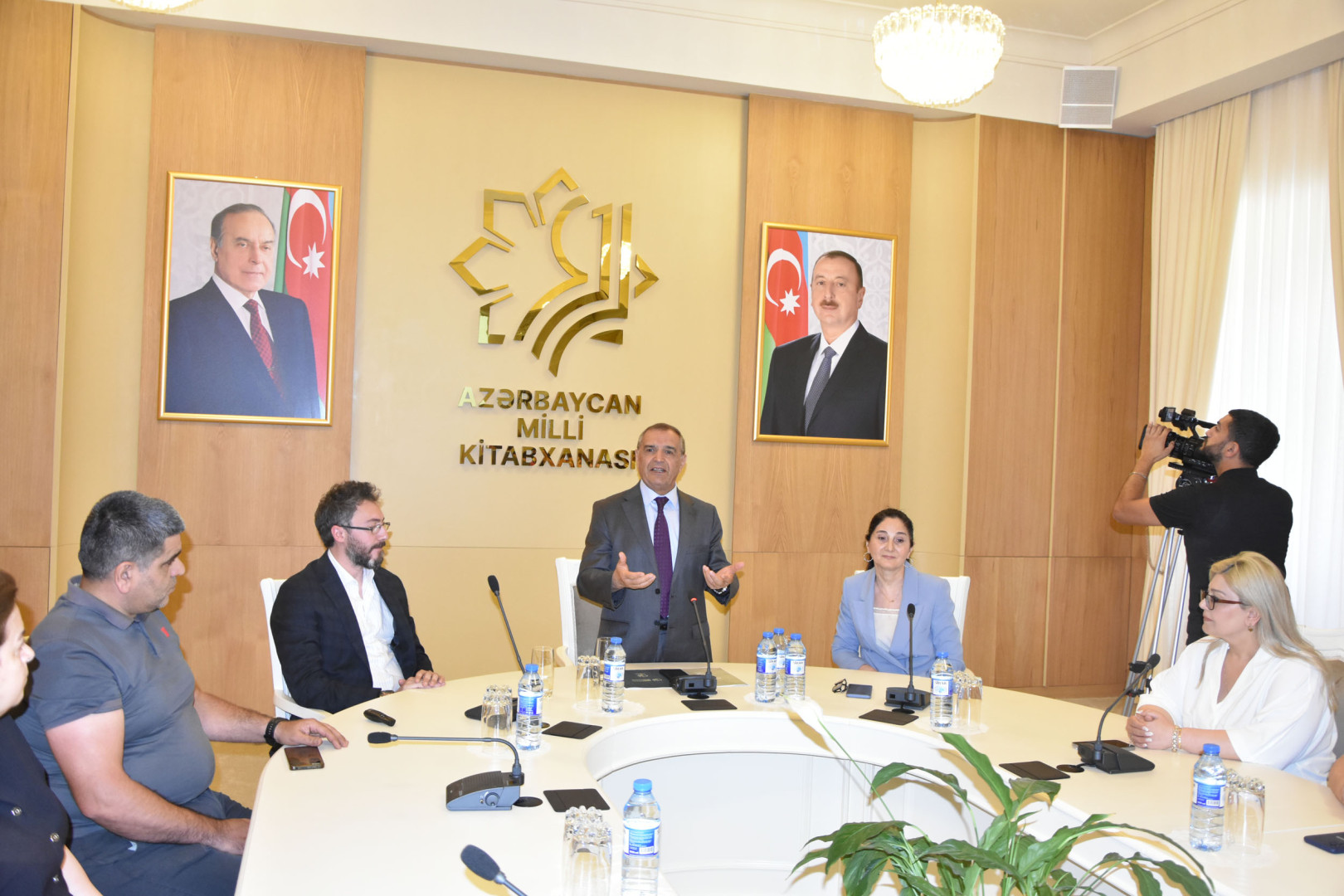 Azərbaycan Milli Kitabxanasının yeni loqosunun təqdimat mərasimi keçirilib