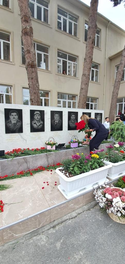 Könül Nurullayeva şəhidlərimizin xatirəsinə ucaldılan abidənin açılışında iştirak edib-