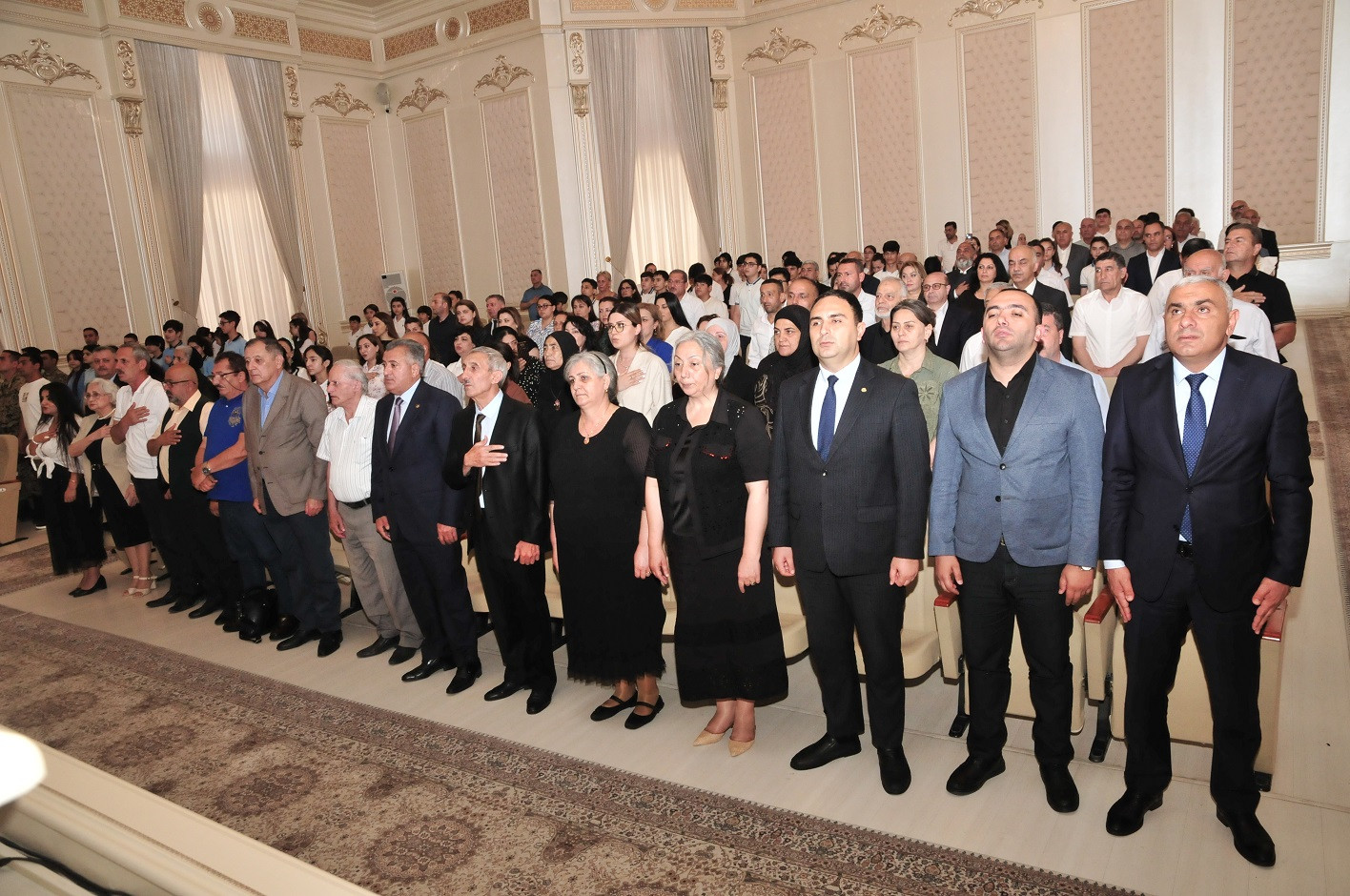 Abşeron rayonunda şəhidlərimiz və onların ailə üzvləri növbəti dəfə ziyarət olunub