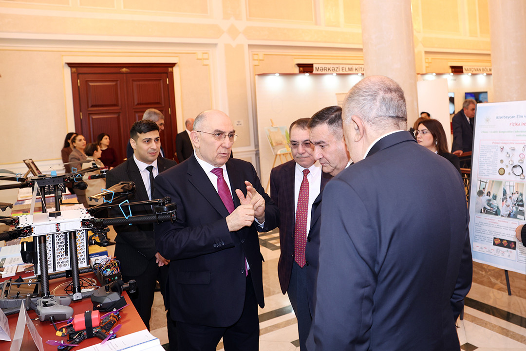 ETN İnformasiya Texnologiyaları İnstitutu elmi nailiyyətlər sərgisində iştirak edib