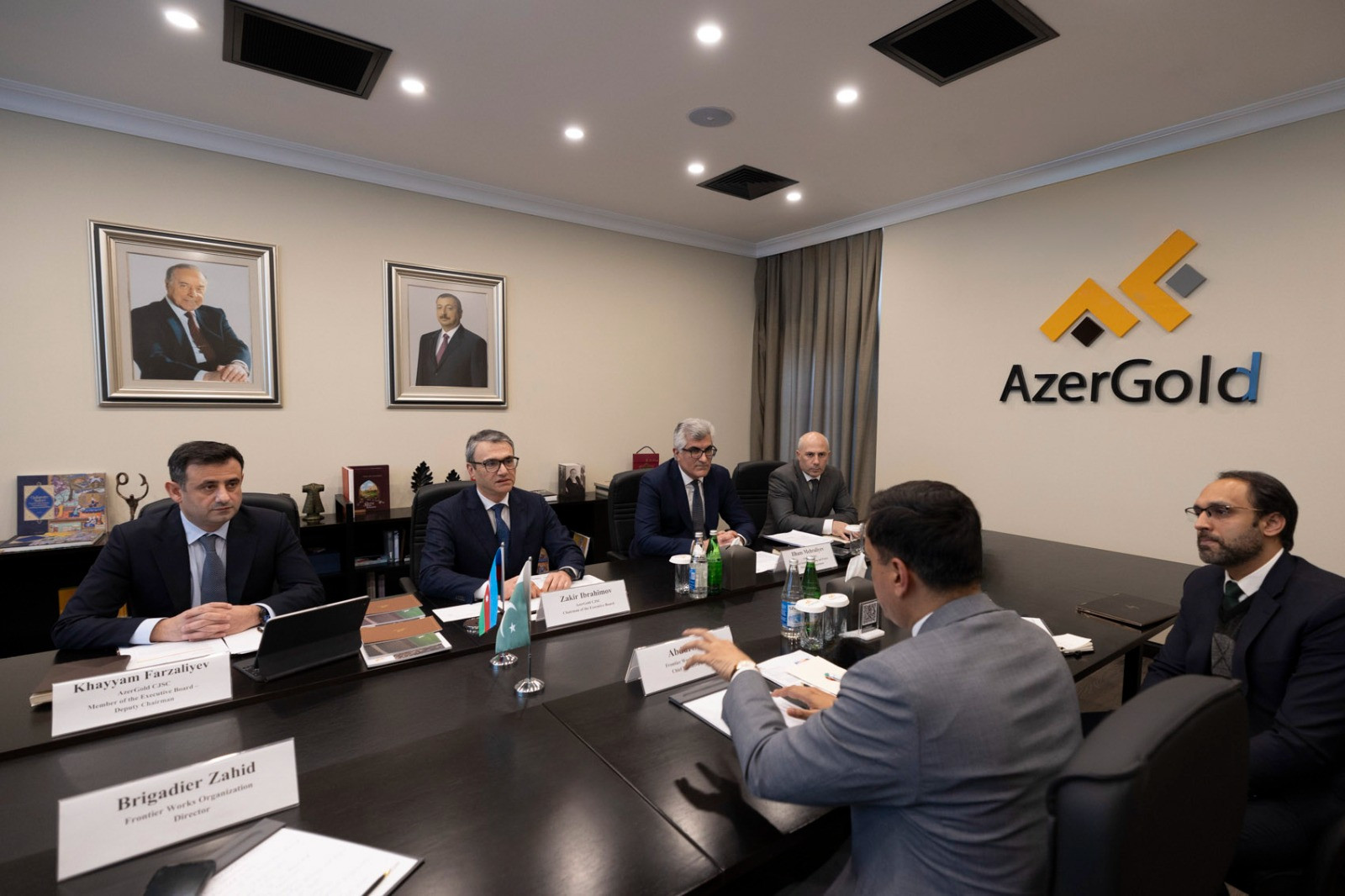 "AzerGold" QSC-də Pakistanın "Frontier Works Organization" şirkətinin nümayəndə heyəti ilə görüş keçirilib