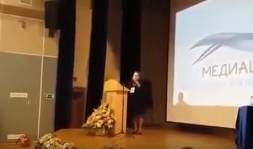 Professorun Rusiyadakı savadsız çıxışı yayıldı: özü danışdı