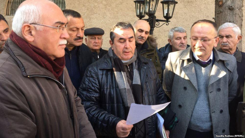 İsa Qəmbər Müsavat Partiyasının başqanlığına yenidən namizədliyini irəli sürüb