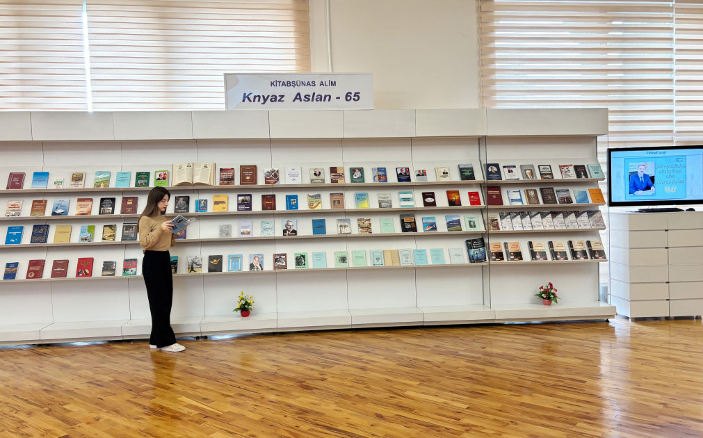 Milli Kitabxanada “Şair - publisist, kitabşünas alim Knyaz Aslan - 65” adlı virtual və “Kitabşünas alim Knyaz Aslan-65” adlı ənənəvi kitab sərgisi istifadəçilərə təqdim olunub